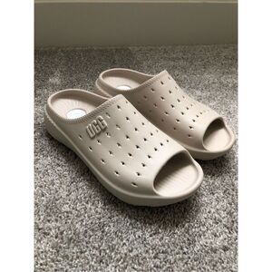 UGG Slides Men’s Size 11